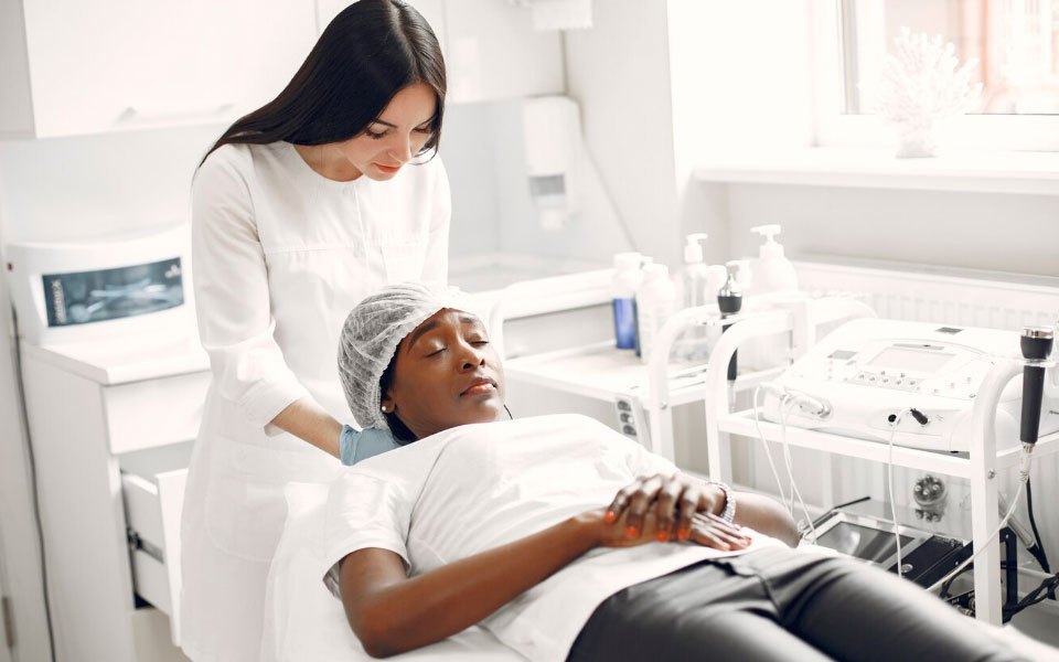 Quais são as oportunidades de trabalho para quem faz um curso de estética?